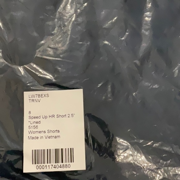 A Lululemon Speed Up Short High-Rise *2.5"lined - Picture 5 of 5